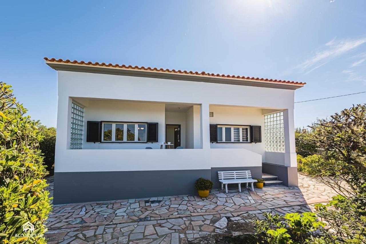 Casa A Beira Mar - Countryhouse With Ocean View São Pedro da Cadeira 외부 사진